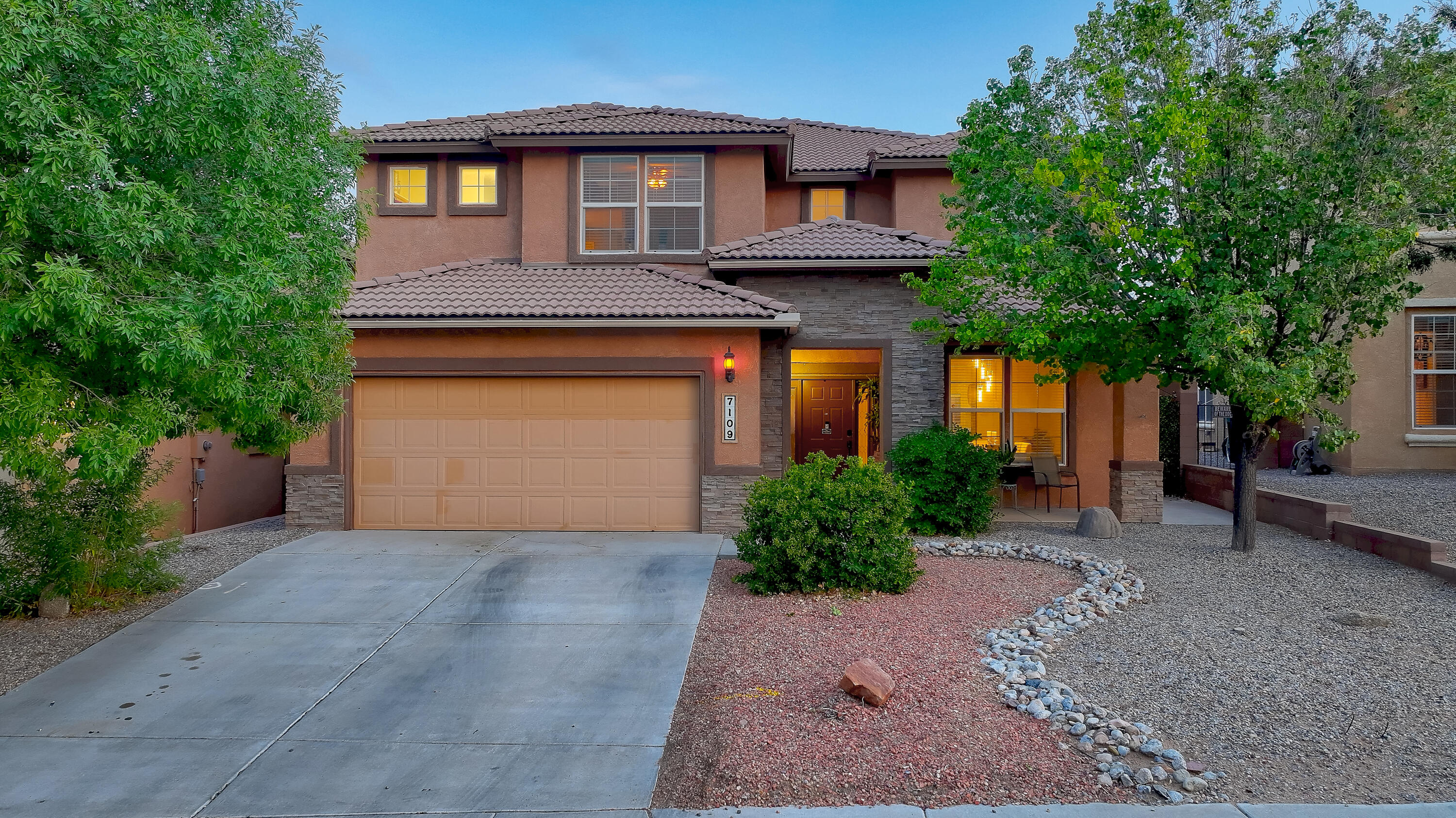 7109 FAIRBANKS Drive NE - Main Image