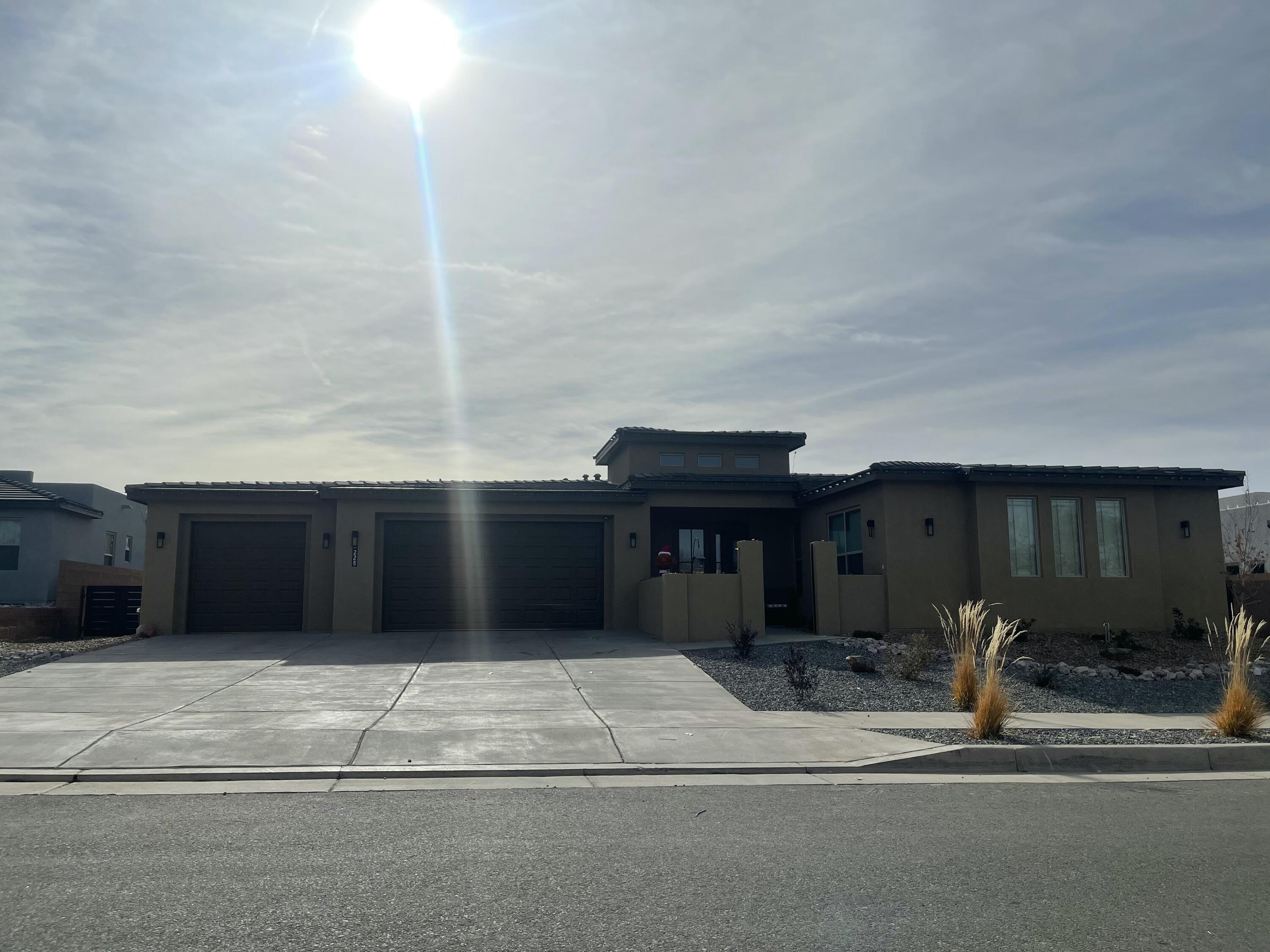 228 LAVENDER Place NW - Main Image
