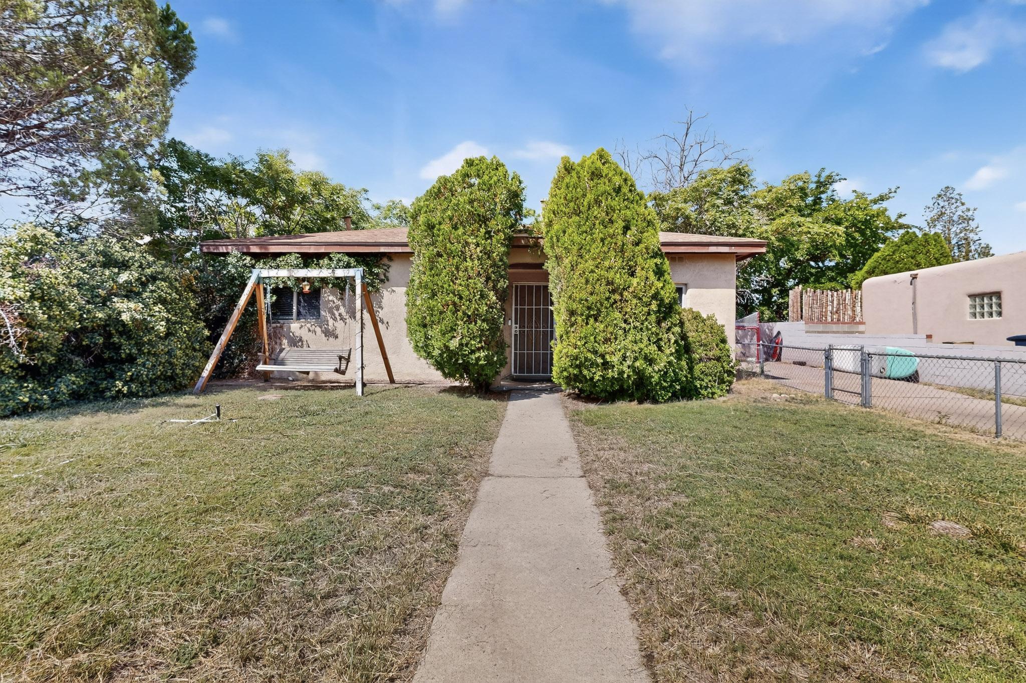 1321 BOATRIGHT Drive NE - Main Image