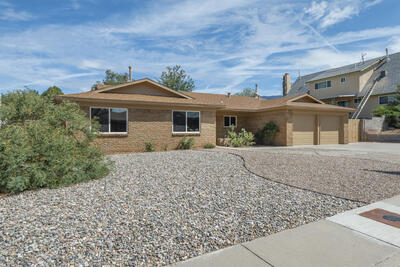 12217 VIENNA Drive NE, Albuquerque 