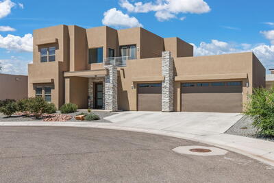 6527 TRESTLE GLEN Road NW, Albuquerque