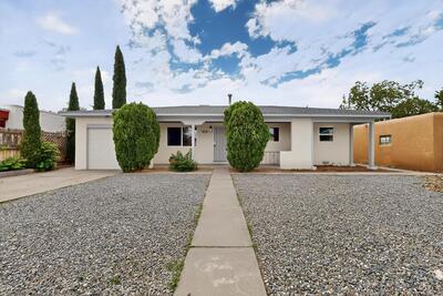 829 CALIFORNIA Street SE, Albuquerque