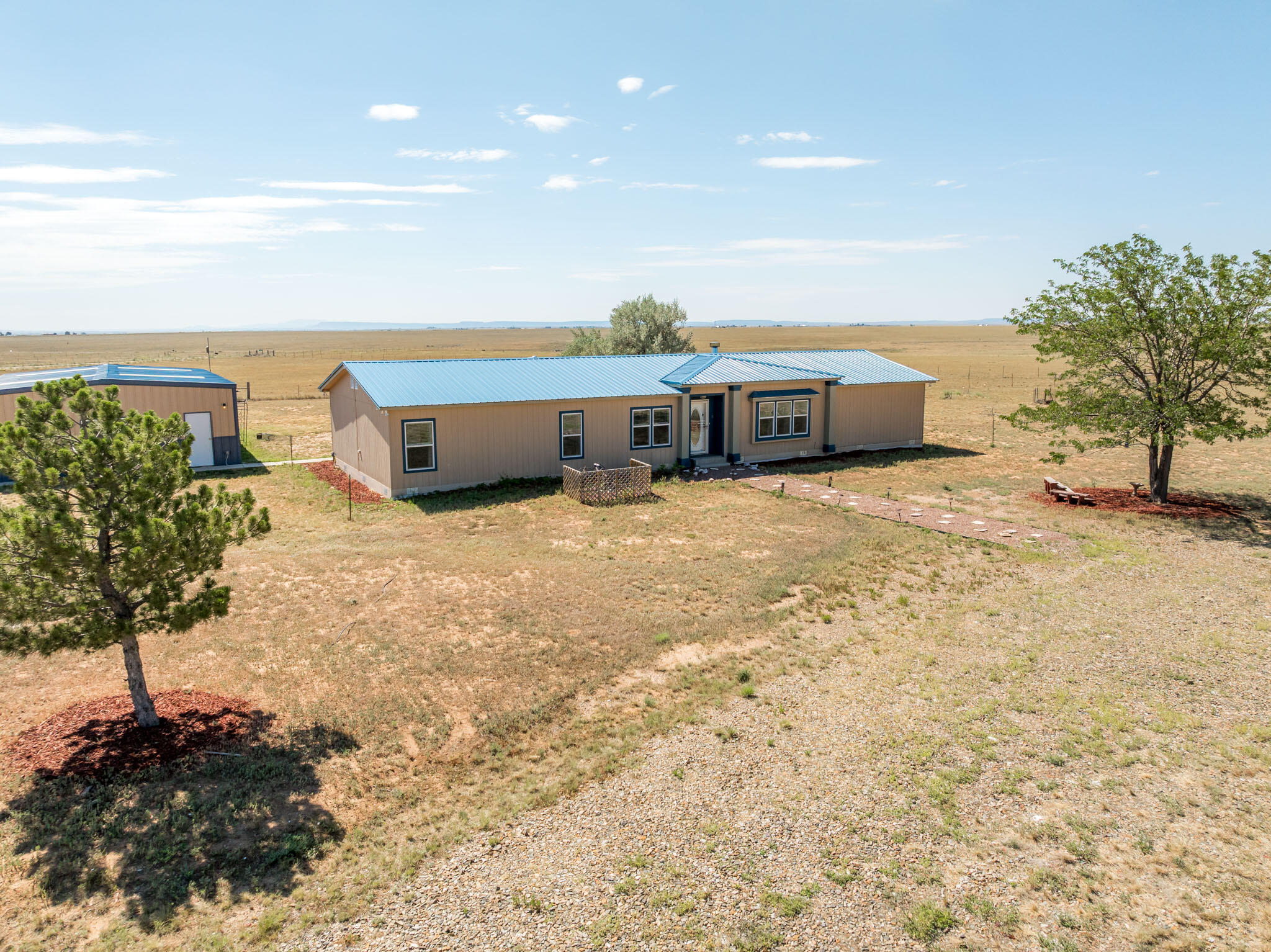 100 Bluegrass S Road - Main Image