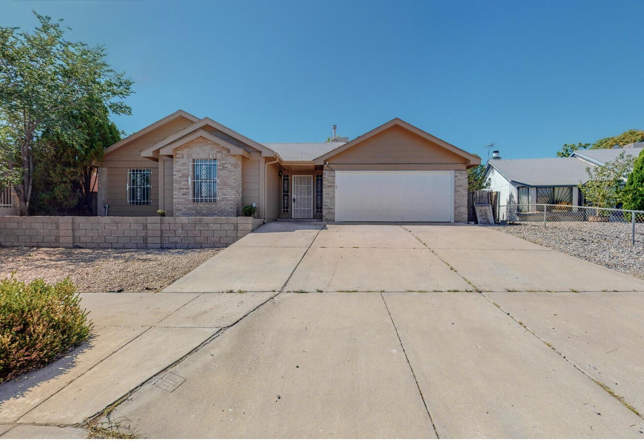 847 SUNBIRD Road SW - Main Image