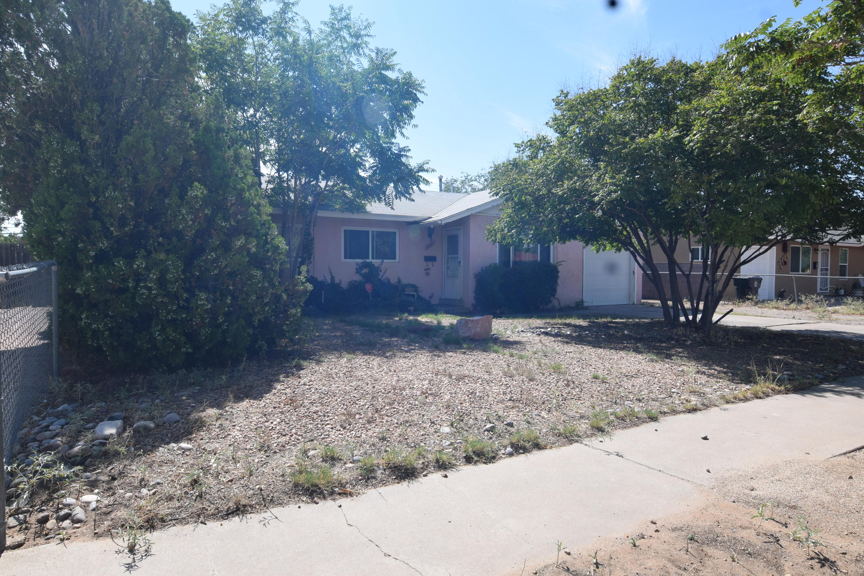 1021 LUTHY Circle NE - Main Image