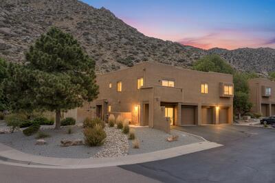 2900 Vista Del Rey NE 1-B, Albuquerque 