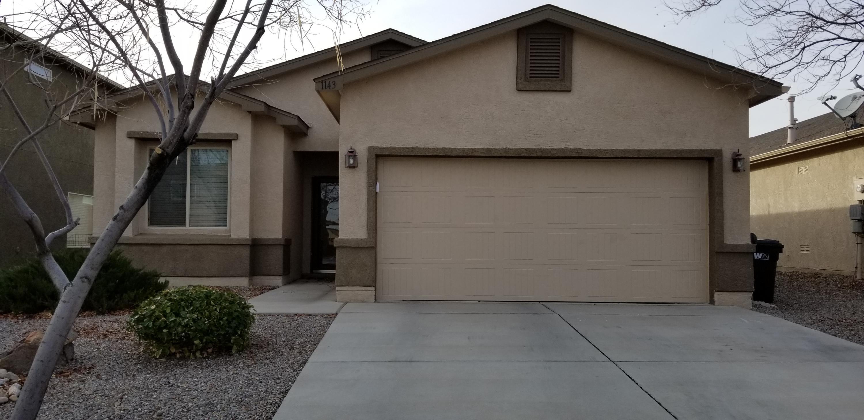 1143 DESERT SUNFLOWER Drive NE - Main Image