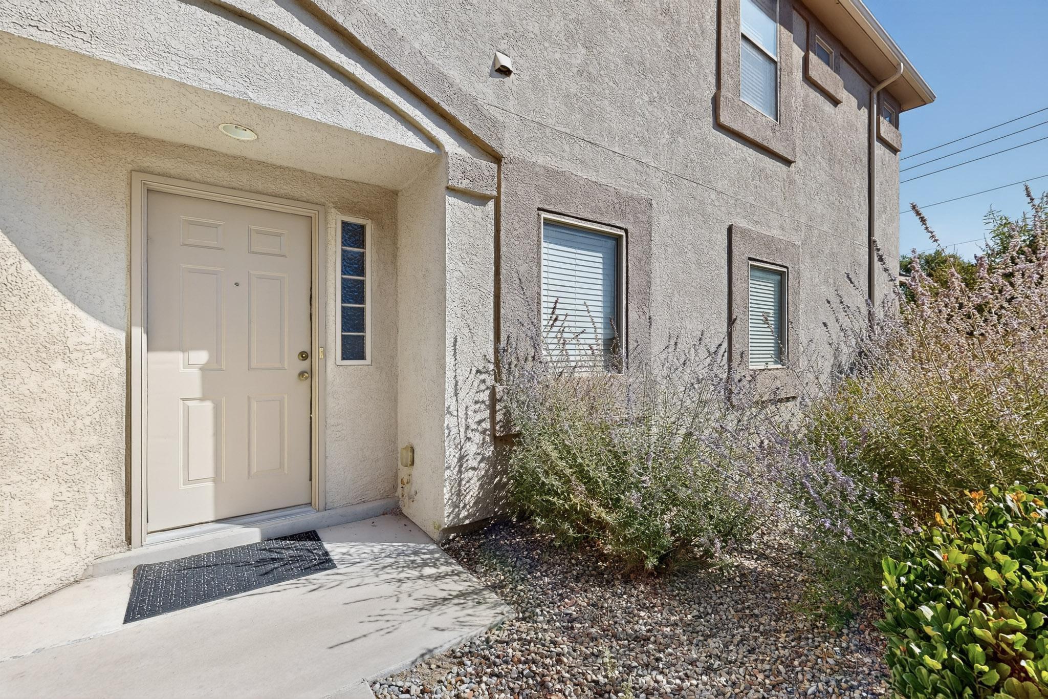 5515 Valle Alegre Way NW - Main Image
