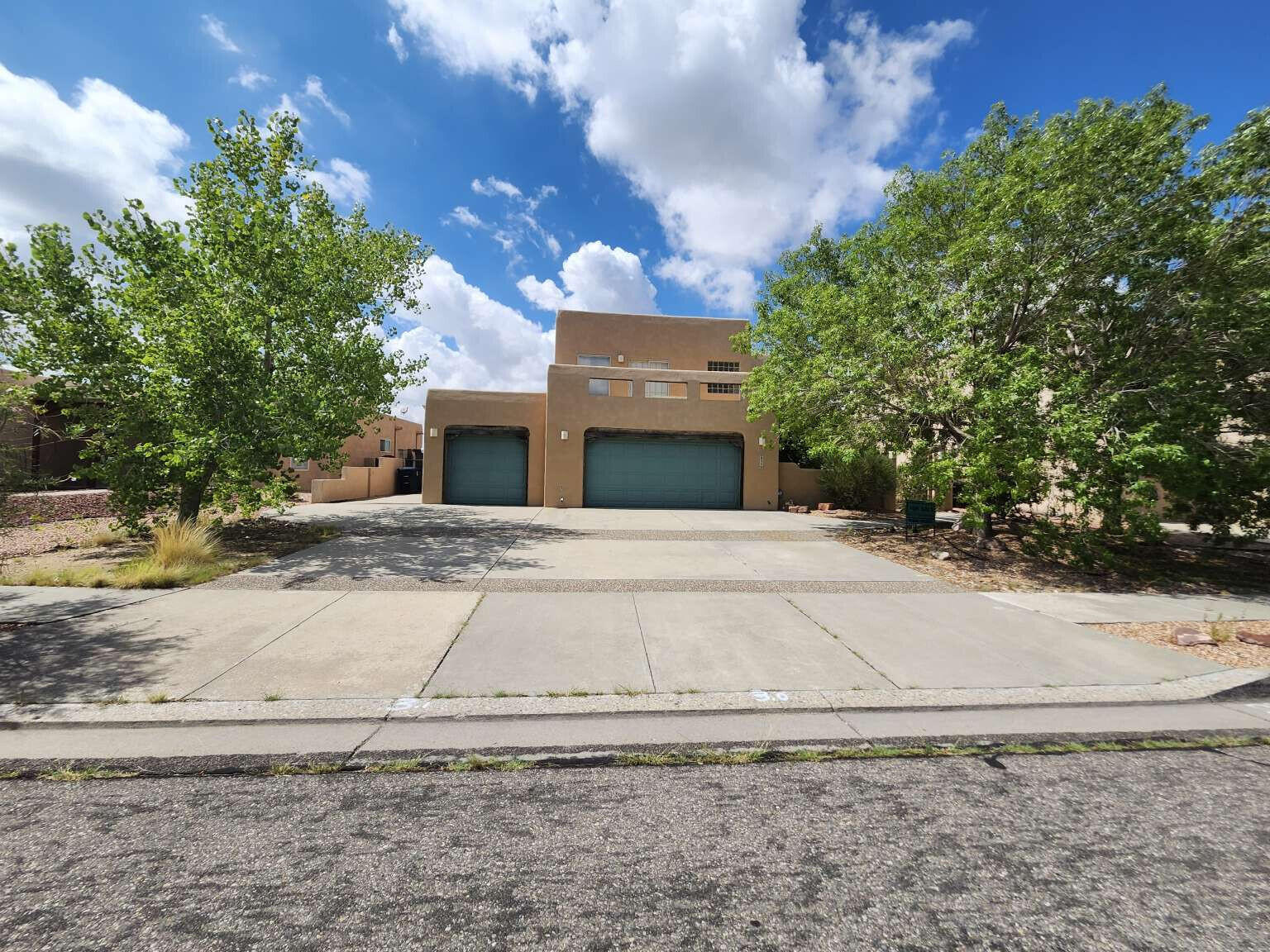 511 EUGENE Court SE - Main Image