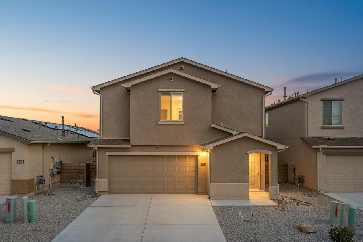 471 CHAFEY Drive SW - Main Image