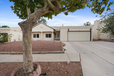 7512 MESQUITE WOOD Drive NW, Albuquerque