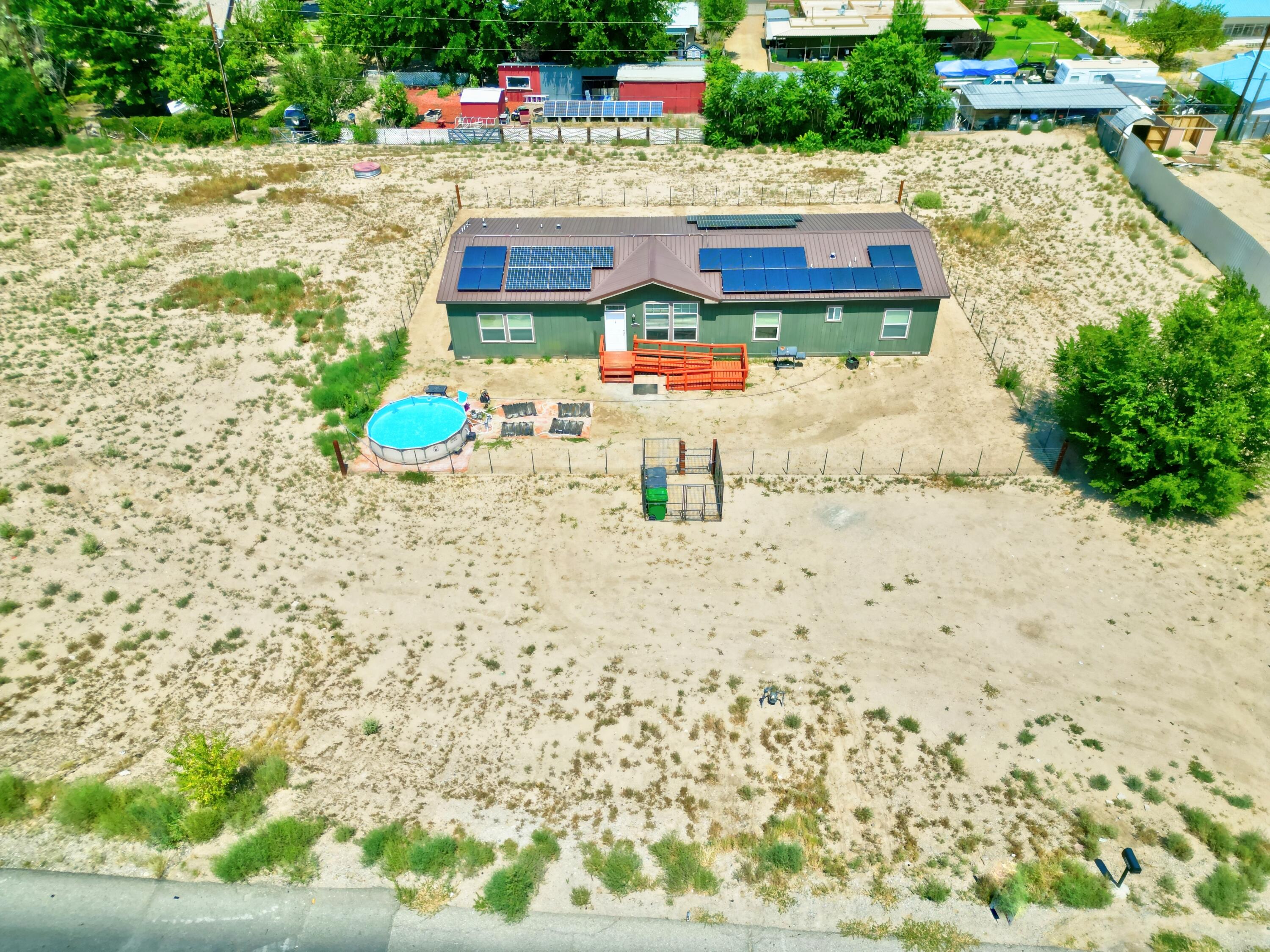 2933 MAPLEWOOD Drive SW - Main Image
