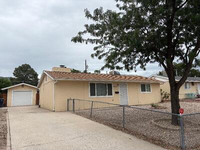 2412 DOROTHY Street NE, Albuquerque