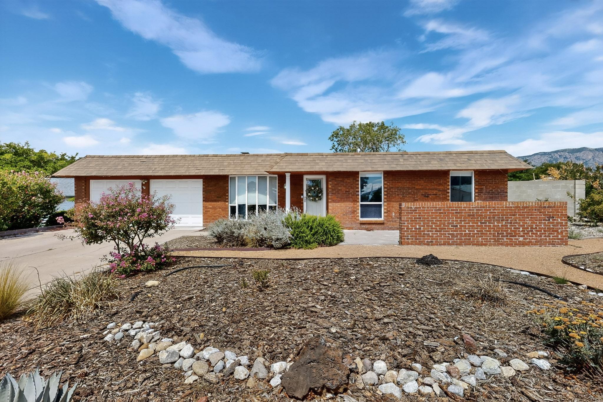 12129 GLEN CANYON Road NE - Main Image