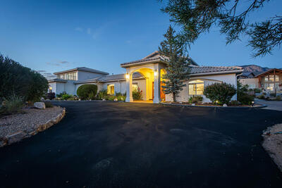 11907 san rafael Avenue NE, Albuquerque
