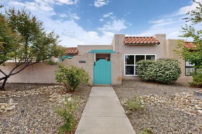 8910 Chambers Place NE, Albuquerque 