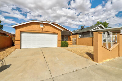1615 QUIET DESERT Drive SW, Albuquerque 