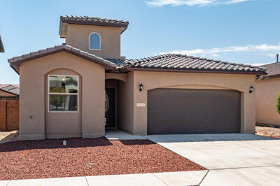 6016 ERMEMIN Avenue NW, Albuquerque
