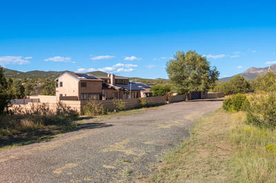16 RAEL CUTOFF Road, Sandia Park