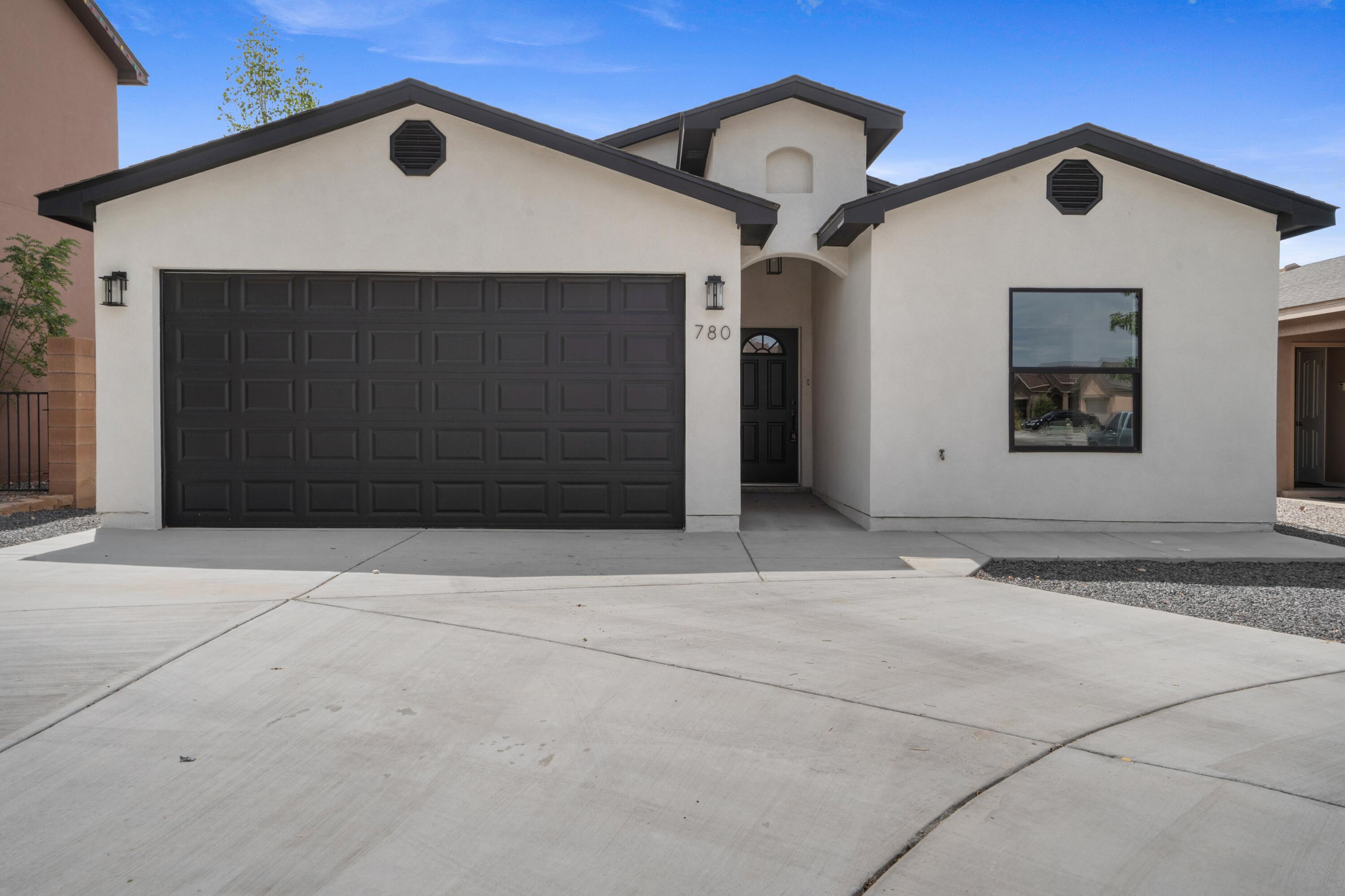 780 JACONITA Place SW - Main Image