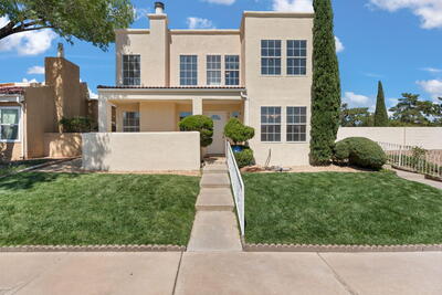 7605 REDWOOD Drive NW, Albuquerque