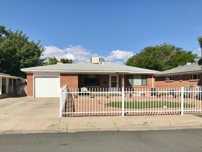 809 CAGUA Drive NE, Albuquerque 
