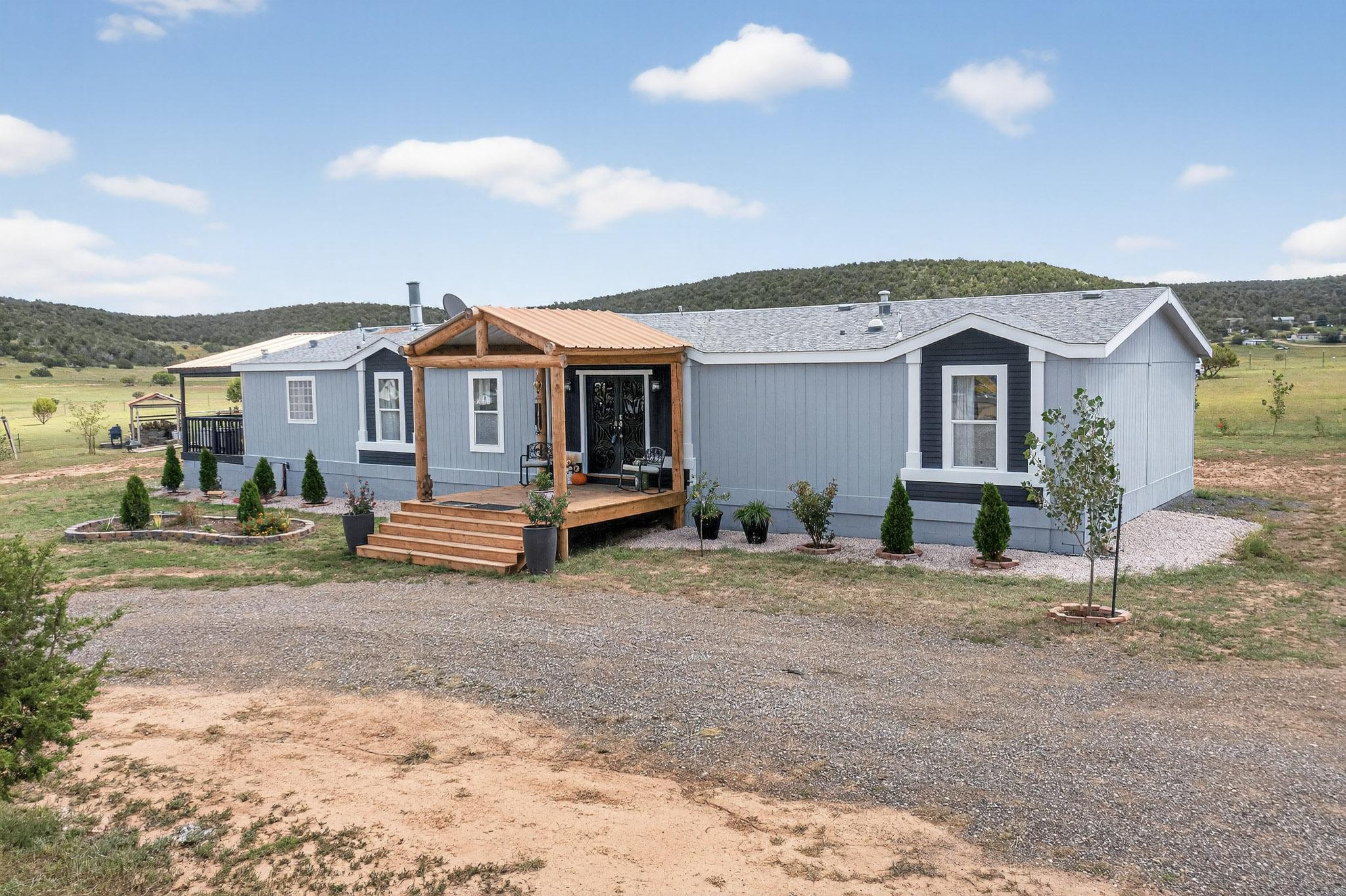 99 NORTHVIEW Trail - Main Image