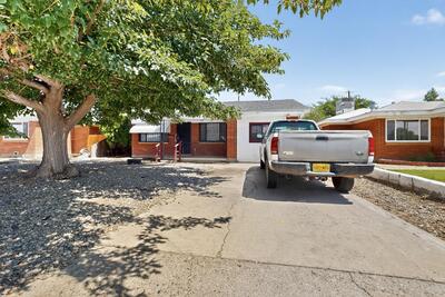 1012 SAN PEDRO Drive SE, Albuquerque