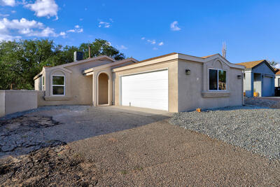 1756 IRA Drive NE, Rio Rancho