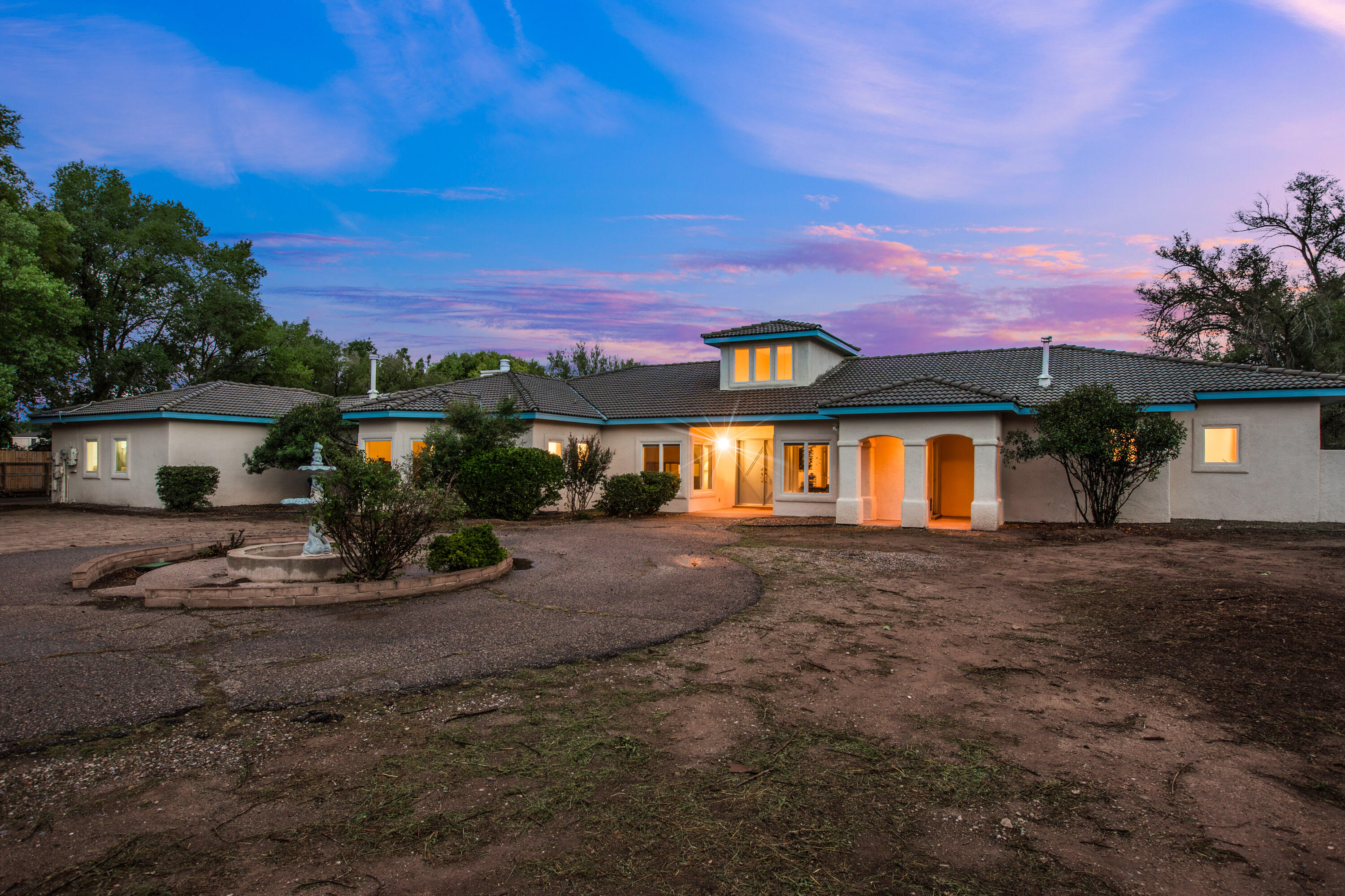 7515 Camino Del Rio - Main Image