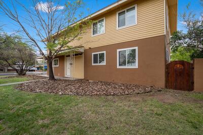4244 BROADMOOR Avenue NE, Albuquerque 