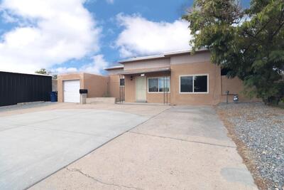 463 Loma Hermosa Drive NW, Albuquerque