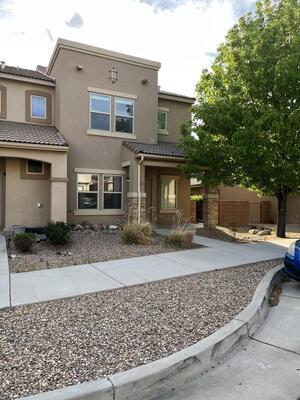 10824 Fort Point Lane NE, Albuquerque