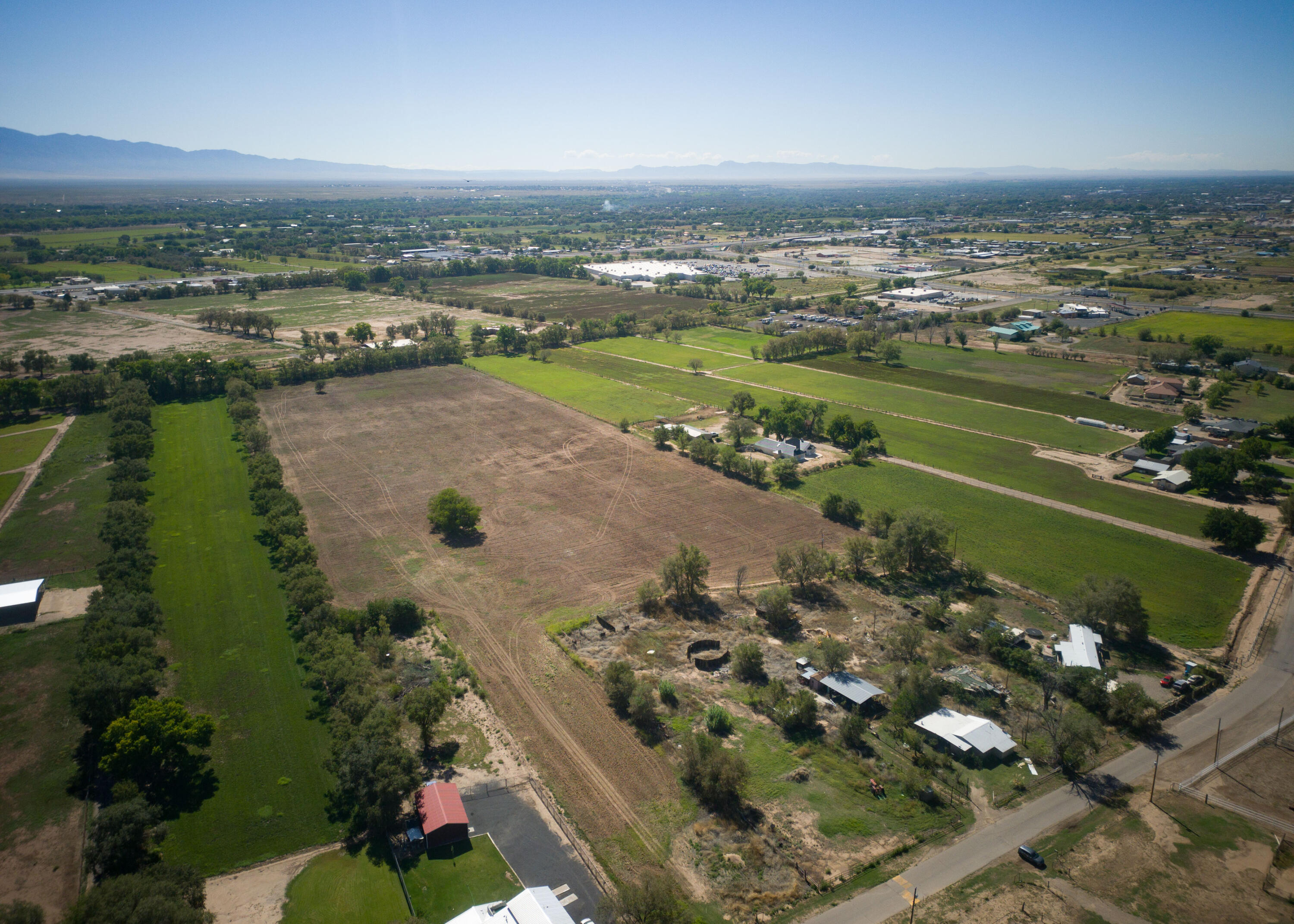 off of Edmundo Road - Main Image