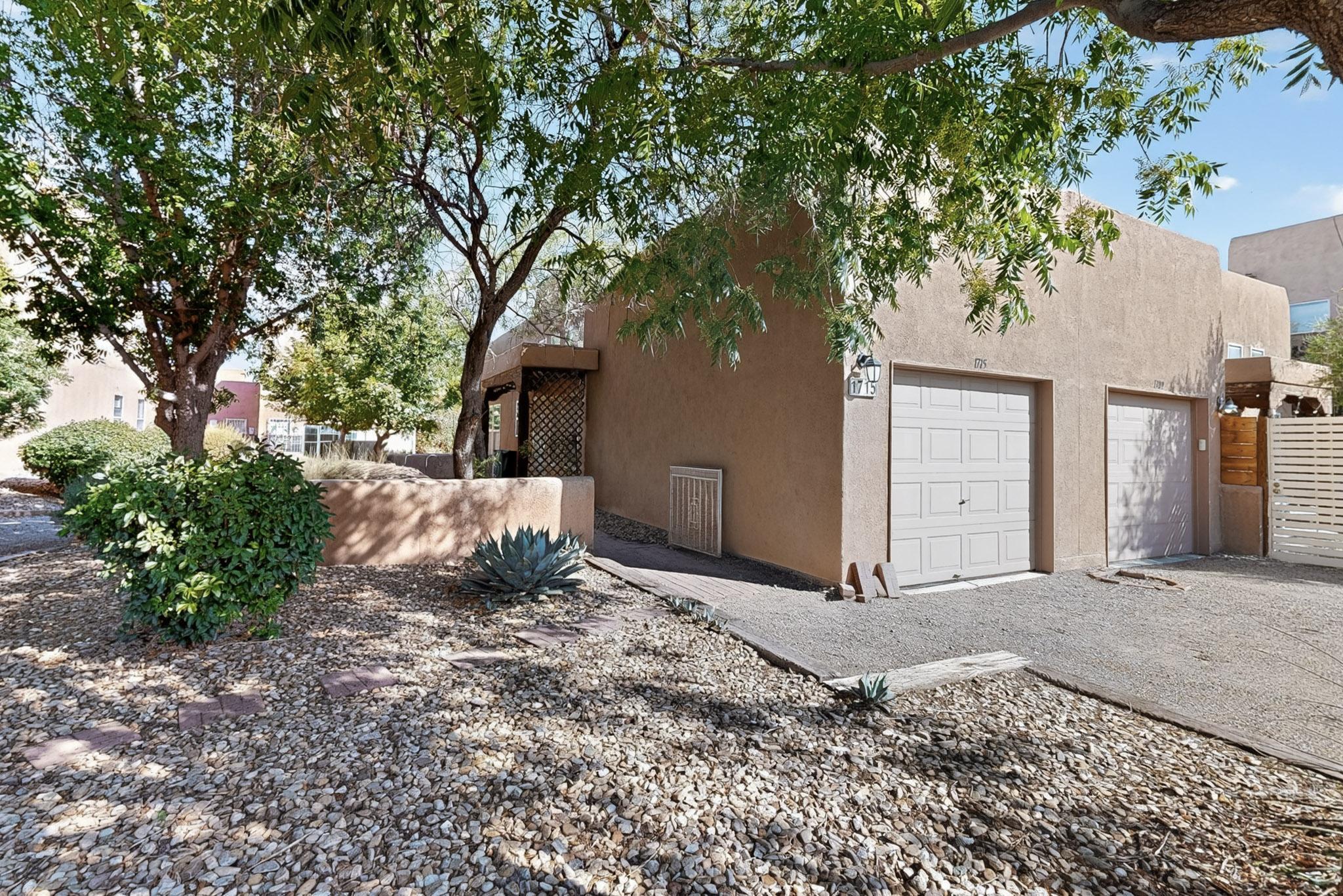 1715 VIOLETAS Road NW - Main Image