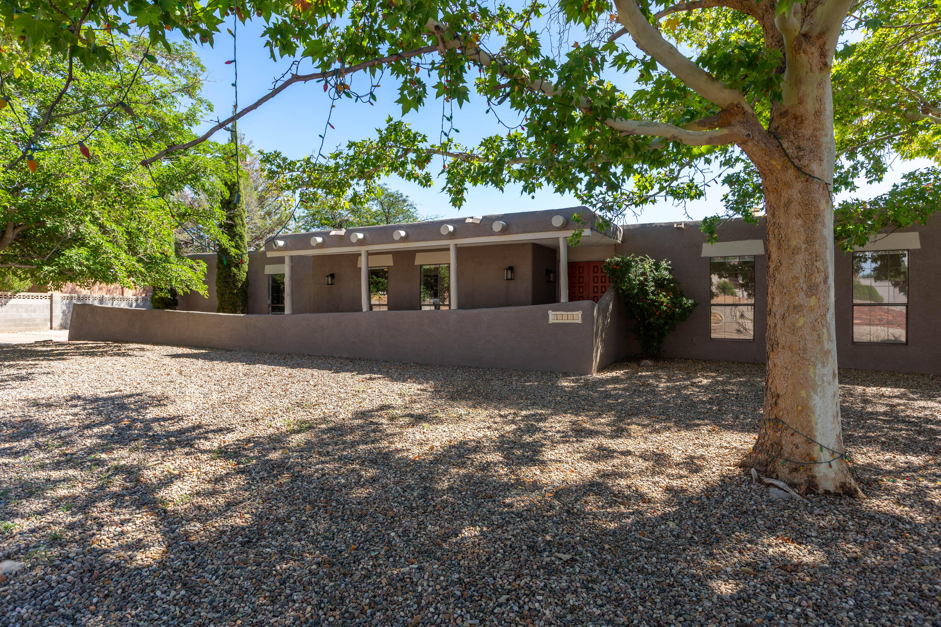 10012 CLUB Court NW - Main Image