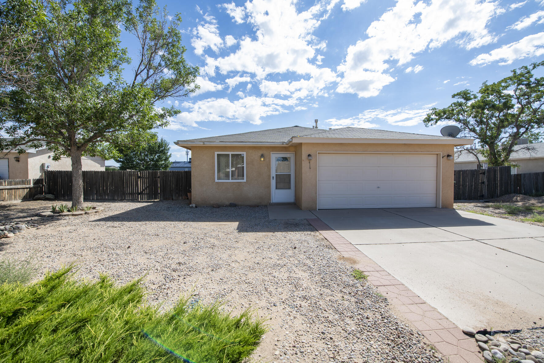 416 1ST Street SW - Main Image