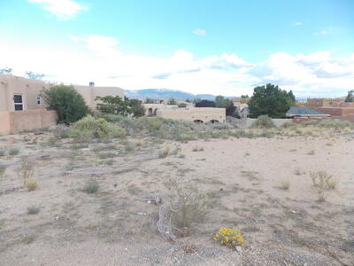 9924 GOLF COURSE Road NW, Albuquerque 