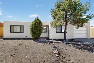 8224 FLORENCE Avenue NE, Albuquerque 