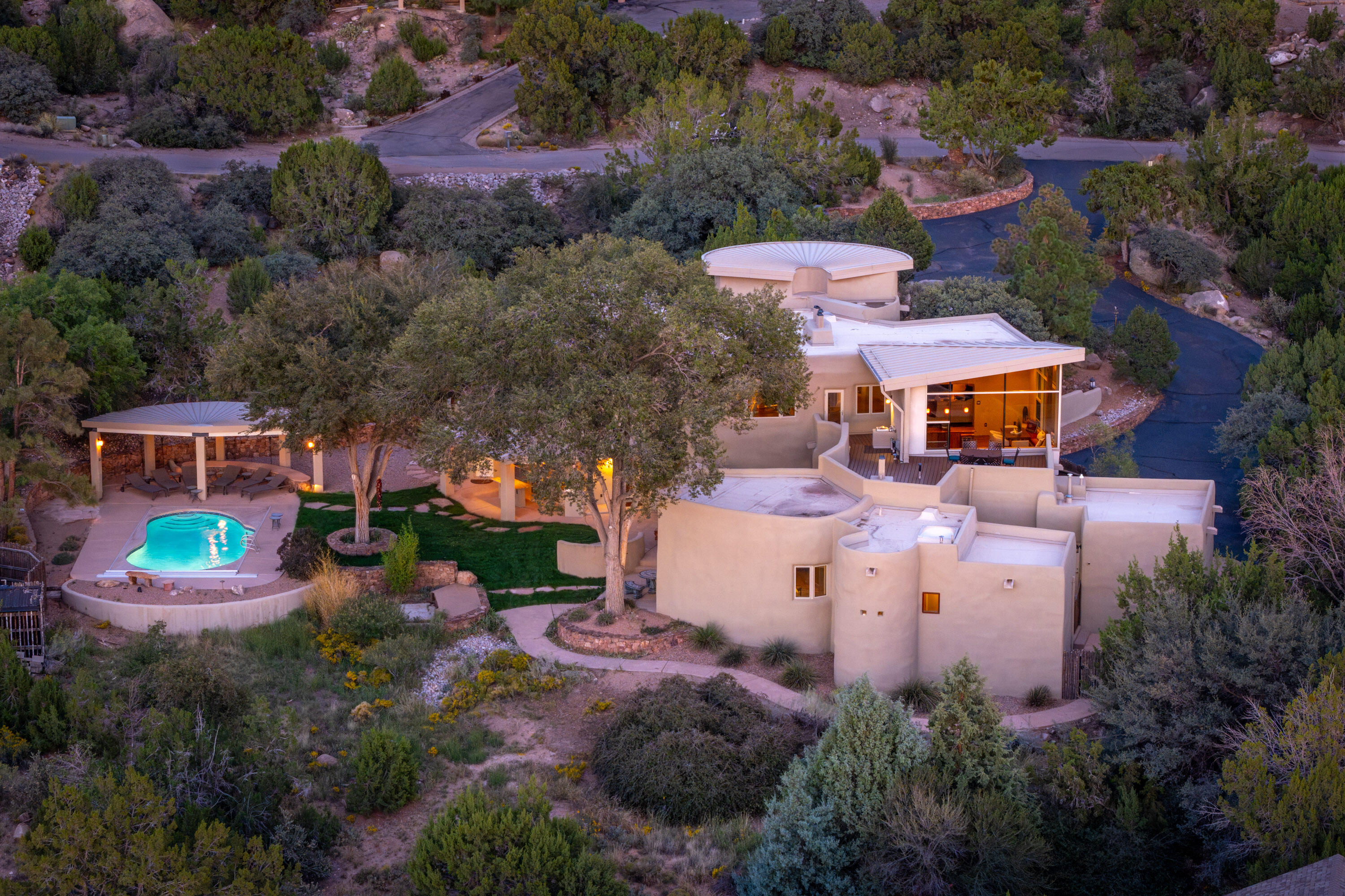 375 BIG HORN RIDGE Drive NE - Main Image