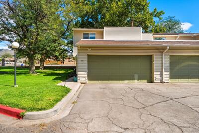 32 LAKESHORE Drive NE, Albuquerque 