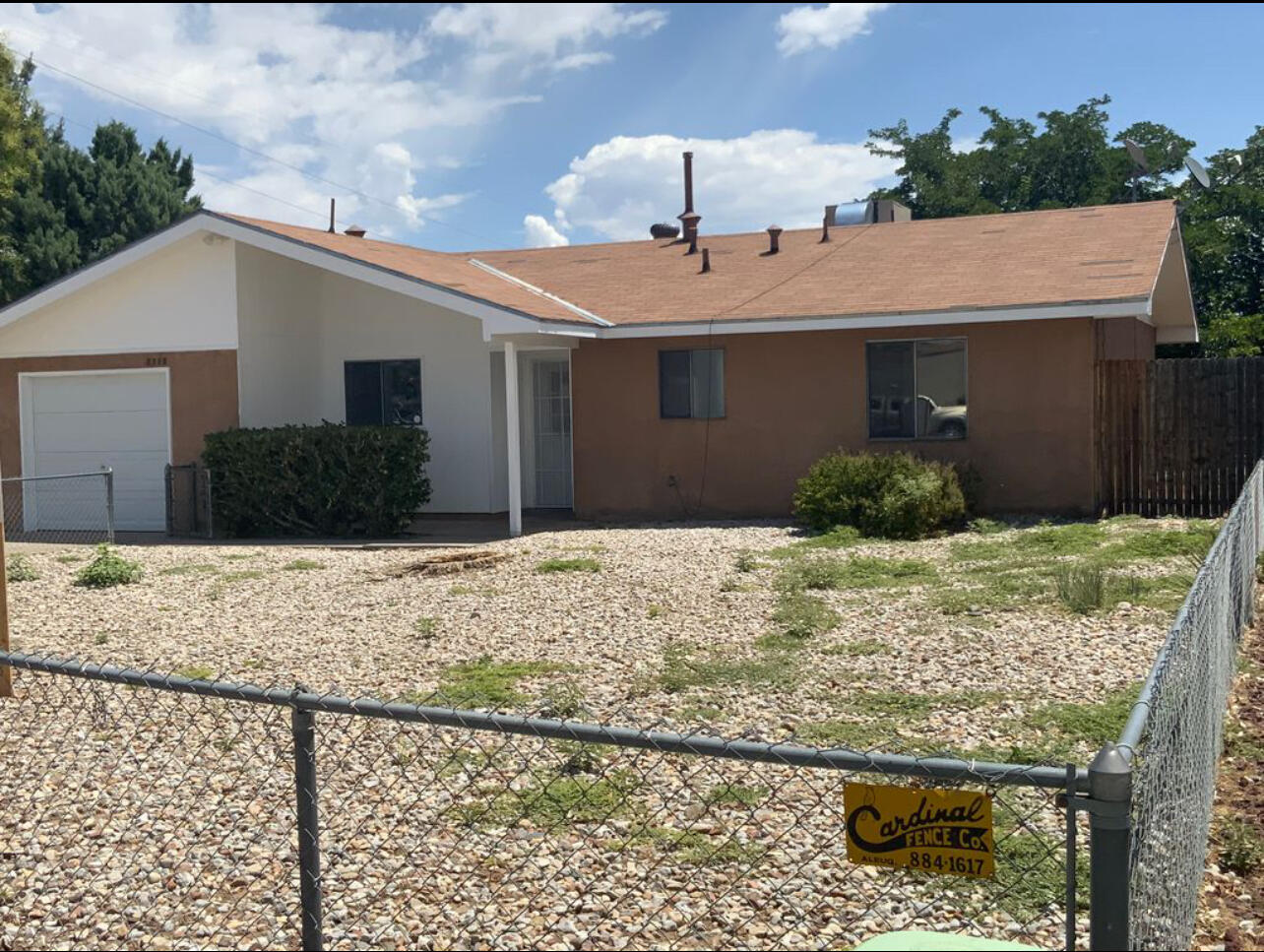 2508 LOS VIEJITOS Street NW - Main Image