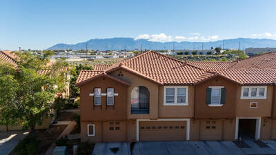 601 MENAUL Boulevard NE 2304, Albuquerque