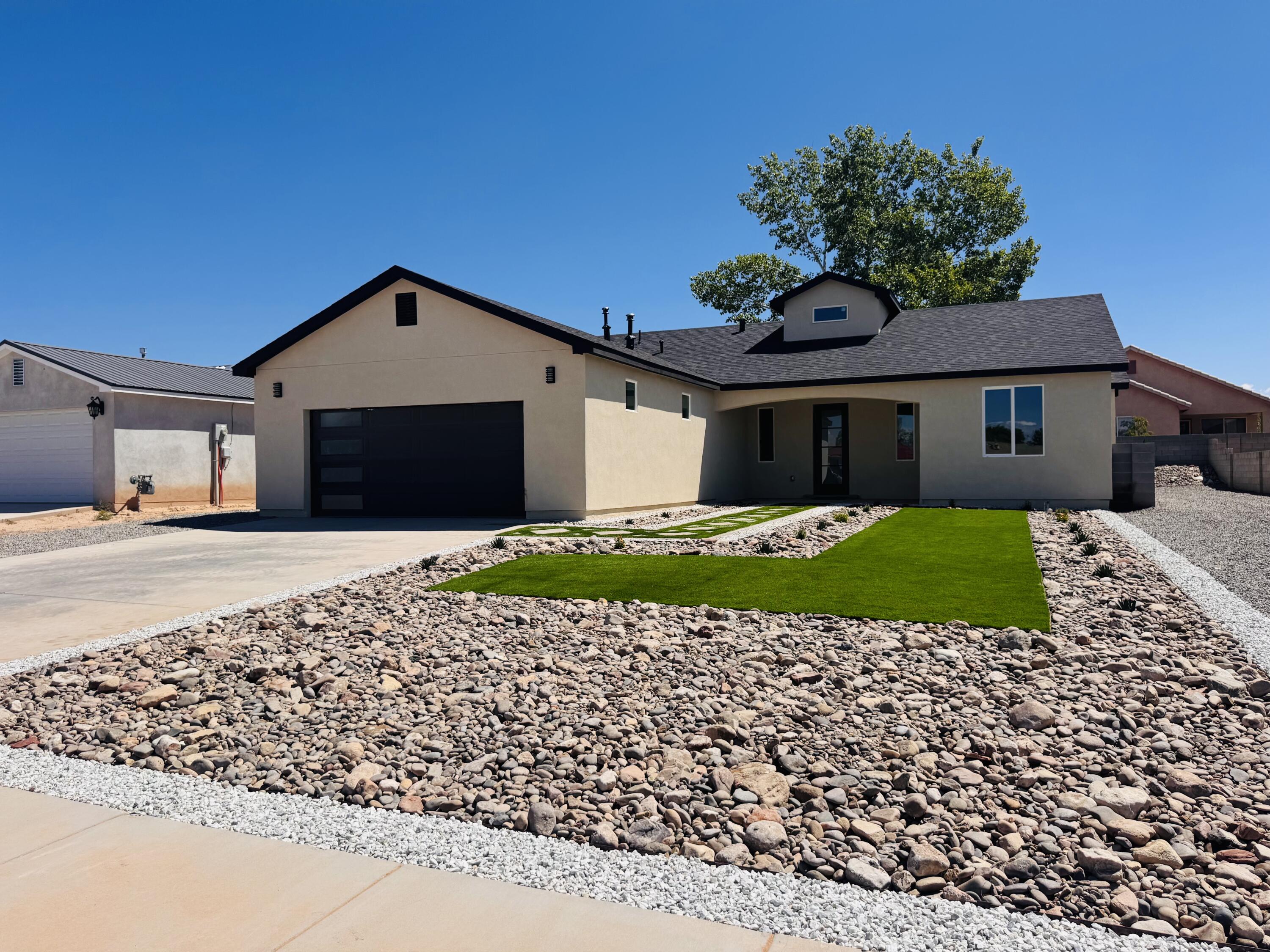 1700 Nancy Lopez Boulevard - Main Image