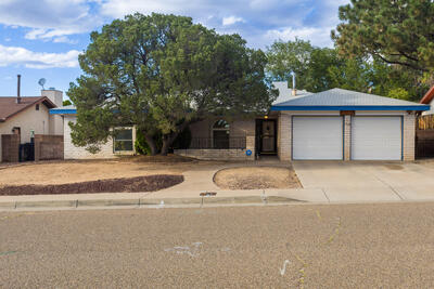 9601 ACADEMY HILLS Drive NE, Albuquerque