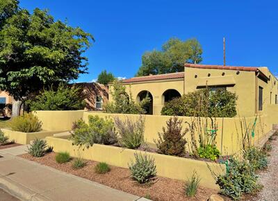 320 Amherst Drive NE, Albuquerque
