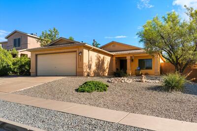 8204 Rancho Paraiso NW, Albuquerque