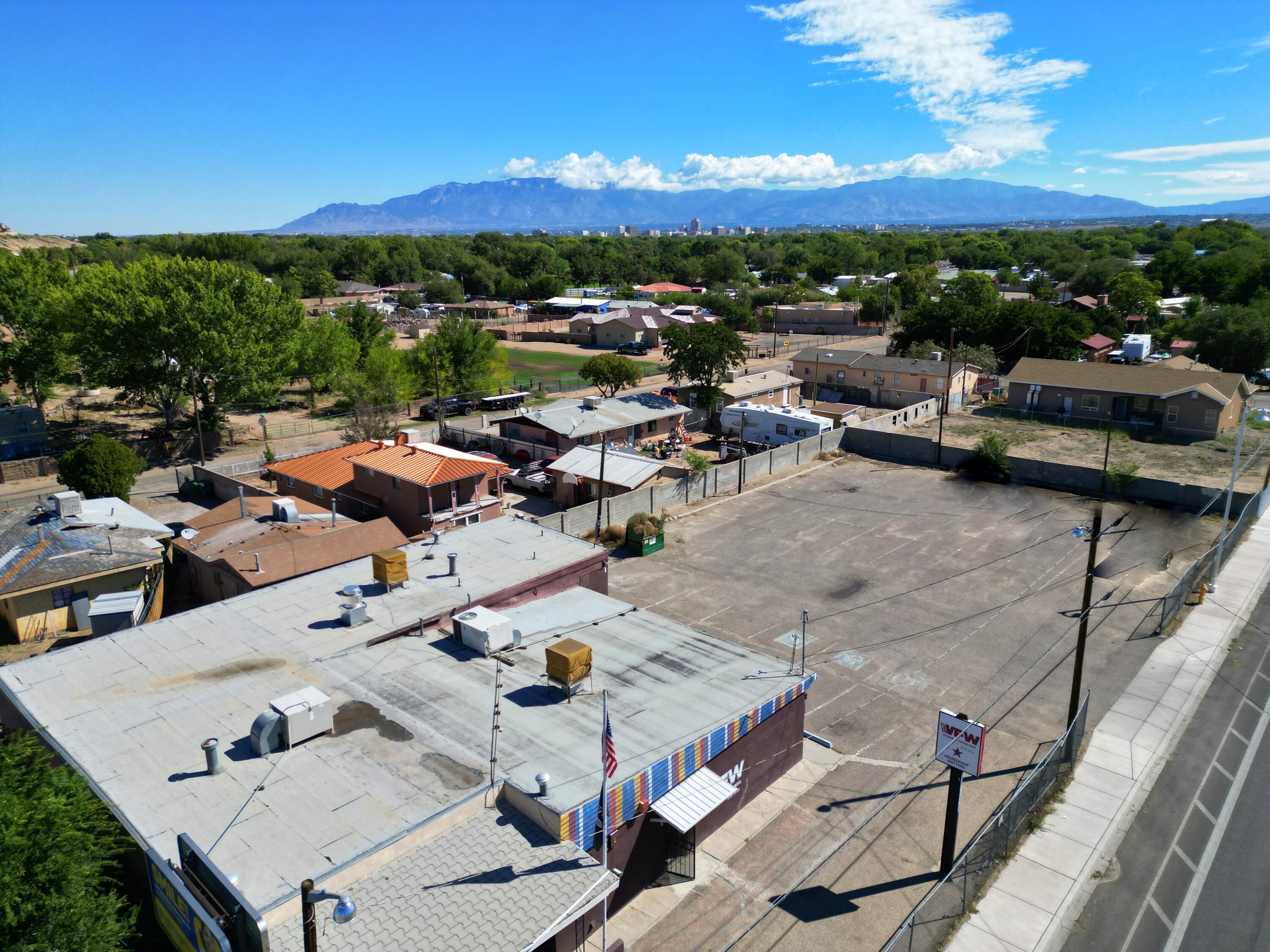 2631 BRIDGE Boulevard SW - Main Image