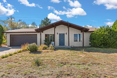 8000 LOMA DEL NORTE Road NE, Albuquerque