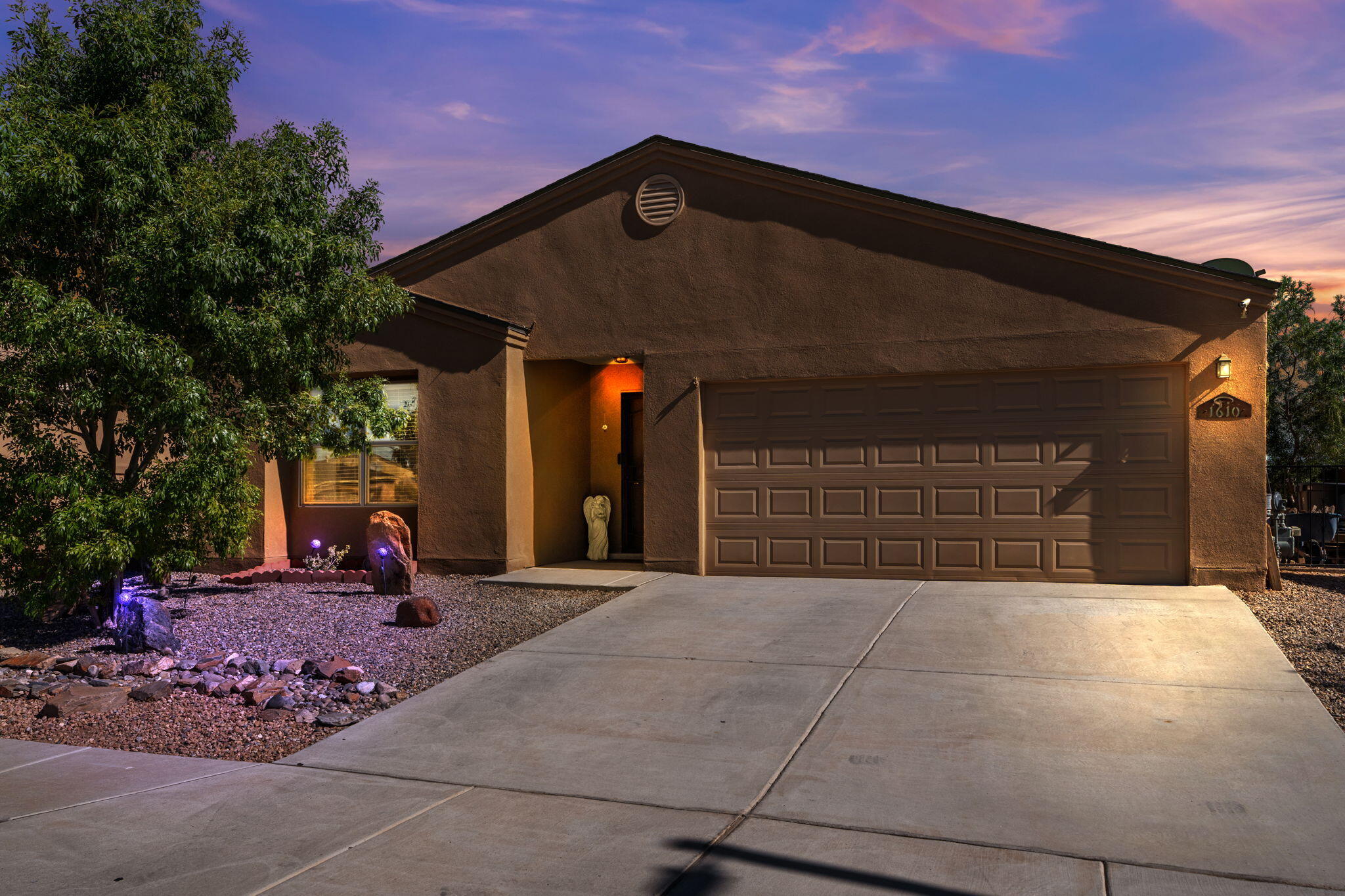 1610 CAMINO RUSTICA SW - Main Image